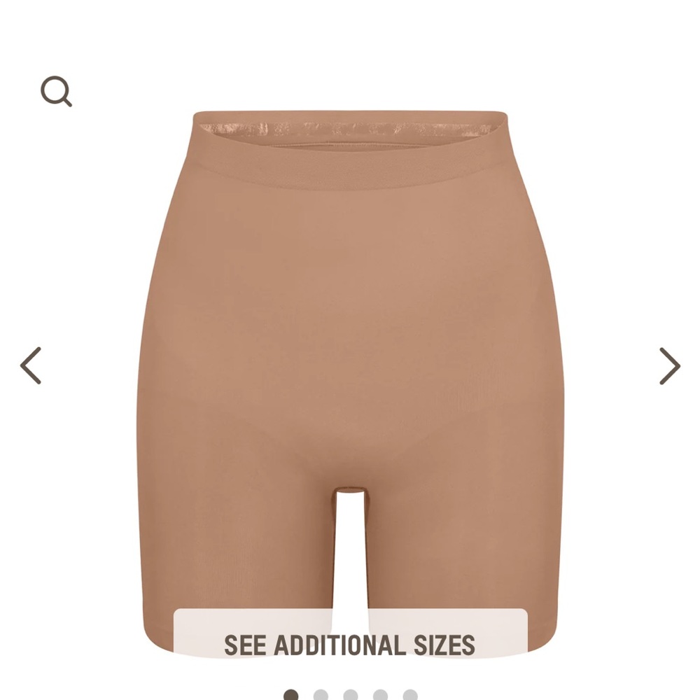 Skims sculp mid thigh short
